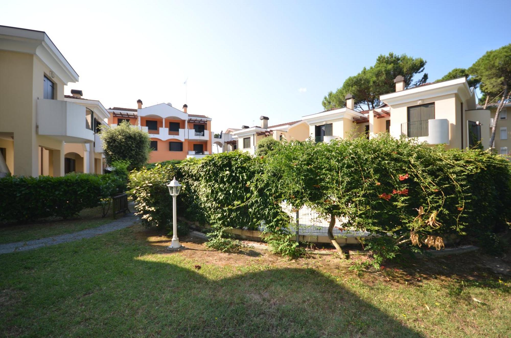 Villaggio Clio Bibione Exteriör bild